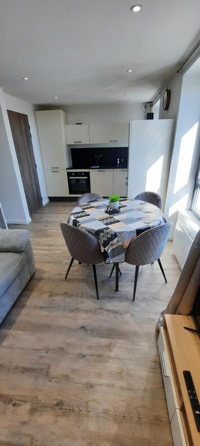 Les Appartements De La B 생-브누와-데-종드 외부 사진